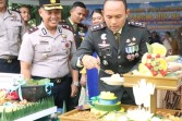 Semarak HUT TNI, Polres Labuhanbatu Berikan Kejutan ke Sejumlah Satuan TNI