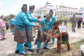 Kapolres dan Bupati Rohil Tanam Pohon Bersama, Dukung Program Kapolda Riau Green Policing dalam Peringatan HUT Rohil ke-26