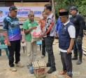 Jelajah Desa VIII, Pemkab dan BAZNAS Labusel Salurkan 80 Paket Sembako untuk Warga Air Merah