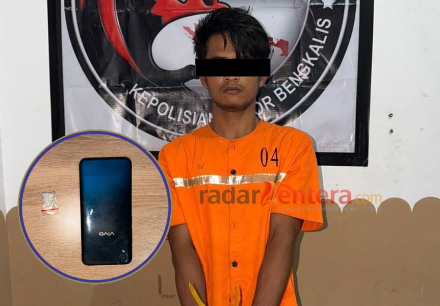 Digerebek Tengah Malam! Sabu Disembunyikan di Bawah Kasur, Pengedar Muda Dibekuk Satresnarkoba Polres Bengkalis