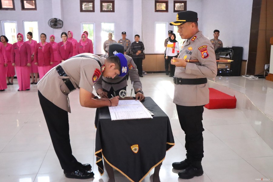 Polres Rokan Hilir Gelar Sertijab Kabag SDM dan Kasat Polairud, Kapolres Tekankan Profesionalisme dan Humanis