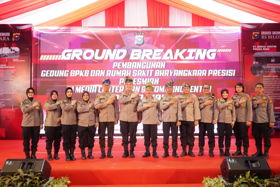 Kapolda Riau Groundbreaking Rumah Sakit Bhayangkara di Pekan Baru