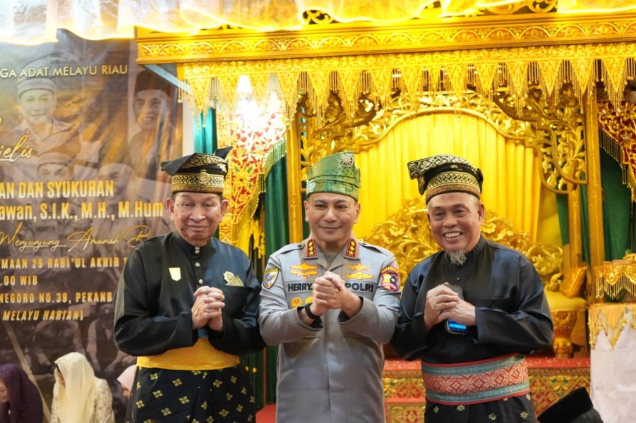 Panglima Besar Hulubalang LAMR Apresiasi Green Policing dan Pelestarian Budaya Melayu dalam Pelepasan Komjen Herry Heryawan