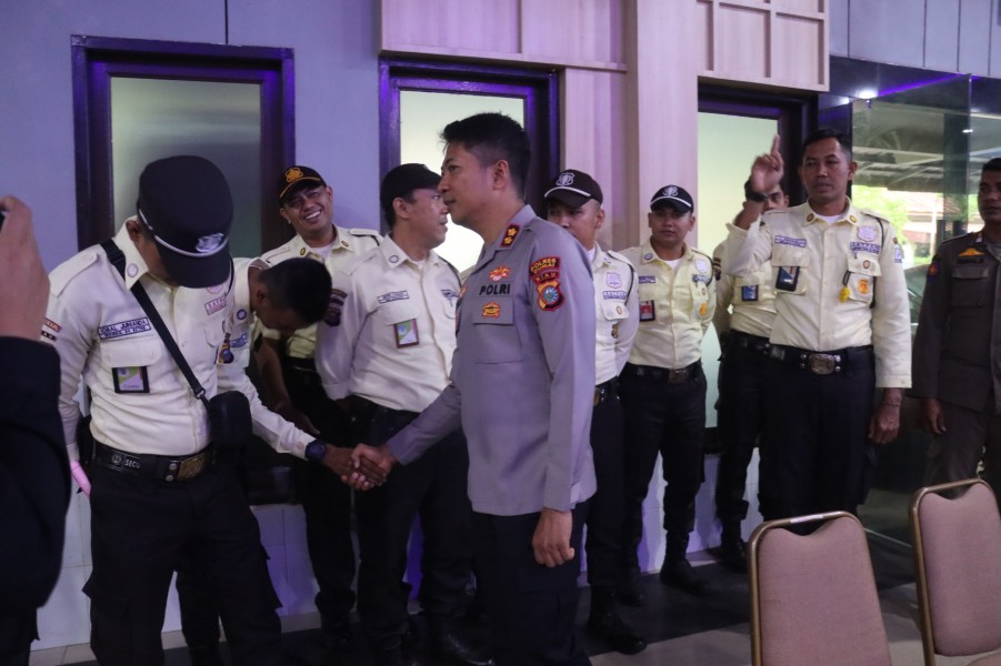 Peringati HUT ke-75 Humas Polri, Polres Dumai Kumpulkan 20 Kantong Darah