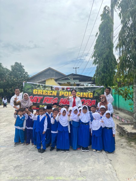 Sat Narkoba Polres Rohil Gelar Sosialisasi dan Penanaman Pohon di TK Hubbul Wathan