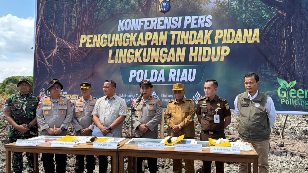 Kapolda Riau Turun Langsung ke Lokasi, Polda Bongkar Perusakan 118 Hektare Mangrove di Rohil: Dua Tersangka dan Dua Excavator Diamankan
