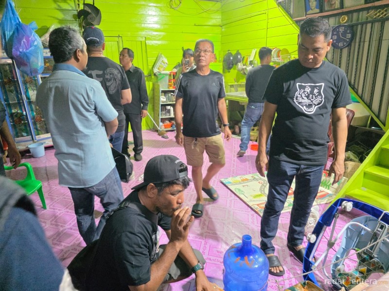 Polres Rohil dan Polda Riau Geledah Rumah Warga di Panipahan, Tidak Ditemukan Narkoba