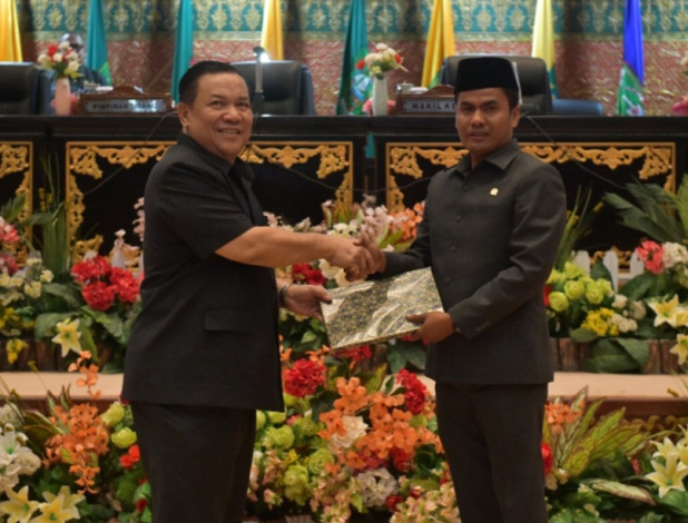 Wakil Gubernur Hadir di Paripurna, DPRD Riau Apresiasi Langkah SF Hariyanto