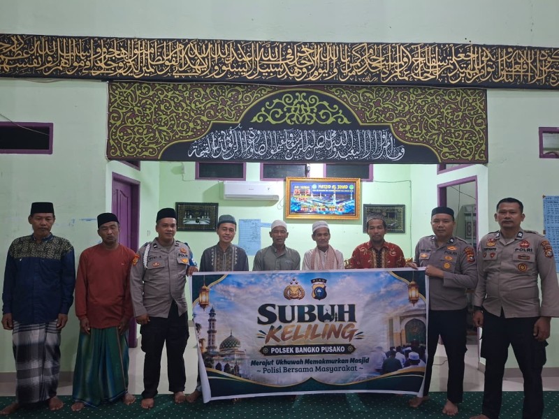 Subuh Keliling Polsek Bangko Pusako, Polisi Turun Langsung Dengarkan Aspirasi Warga