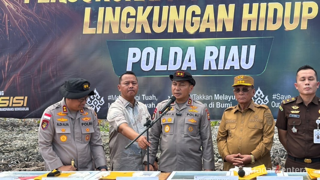 Kapolda Riau Murka Saksikan 115,2 Hektare Mangrove Dibabat di Rohil: “Yang Dirusak Bukan Sekadar Pohon, Tapi Benteng Kehidupan Masyarakat Pesisir”