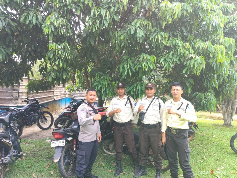 Bhabinkamtibmas Polsek Pujud Laksanakan Sambang Warga di Kepenghuluan Perkebunan Tanjung Medan