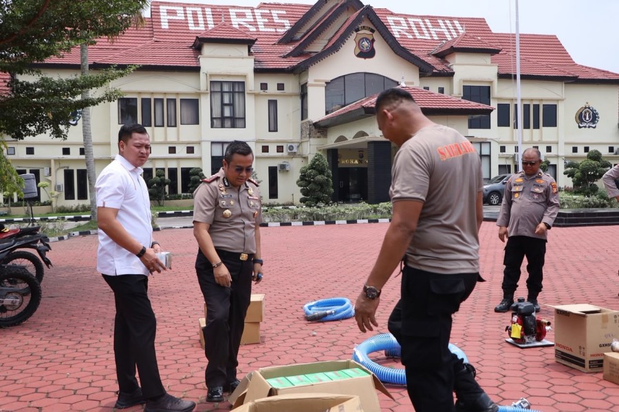 Kapolres Rohil Cek Sarpras Karhutla Bantuan Polda Riau, Pastikan Siap Digunakan