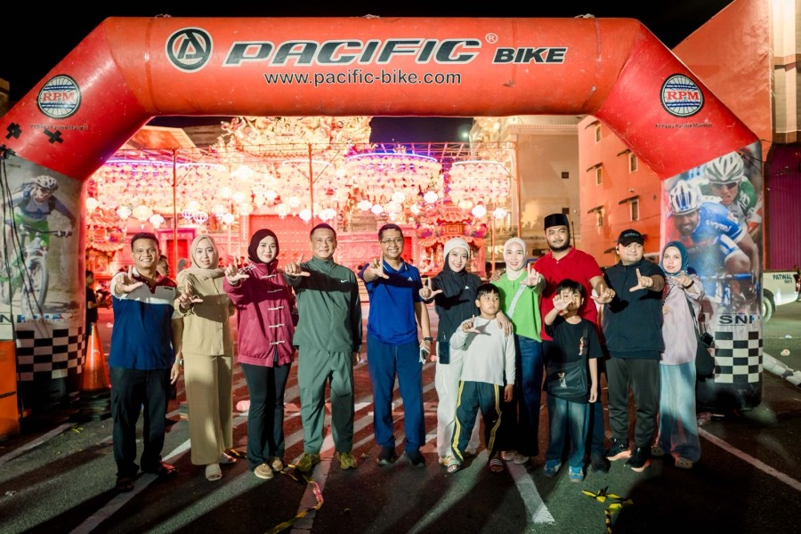 Kapolres dan Wakil Bupati Rohil Meriahkan Night Run “Go Sprint Go Green” di Bagansiapiapi