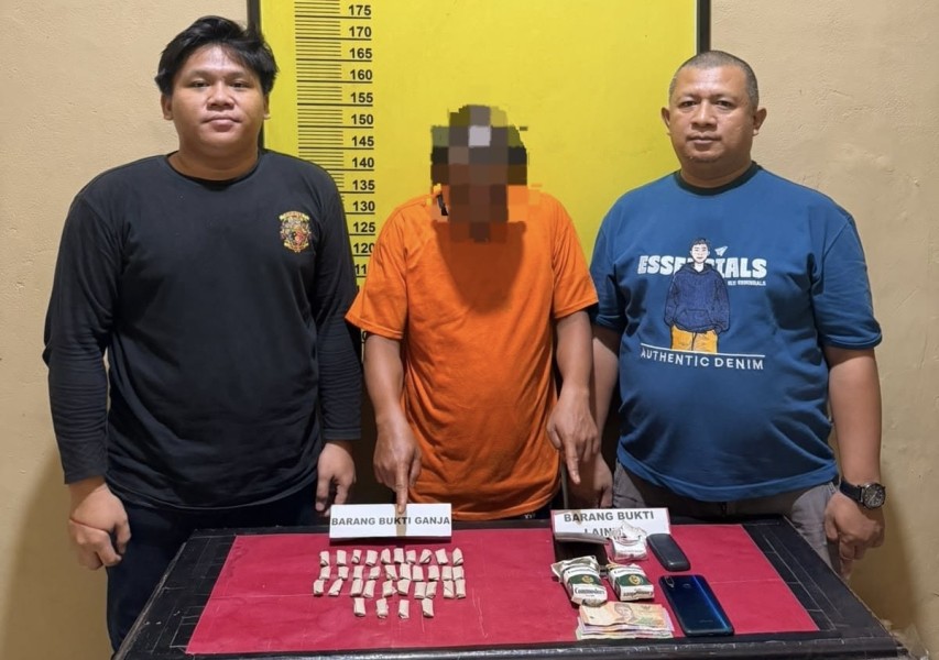 Sembunyikan 34 Paket Ganja dalam Bungkus Rokok, Pria 43 Tahun Ditangkap di Panipahan
