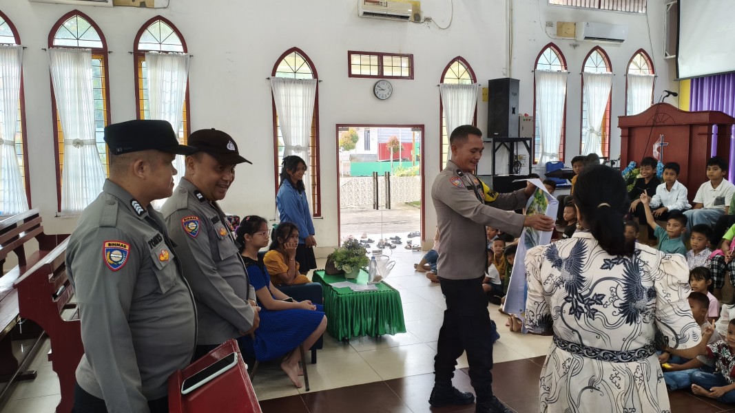 Minggu Kasih di Gereja Methodist Bagan Batu, Polsek Bagan Sinembah Sampaikan Pesan Kamtibmas
