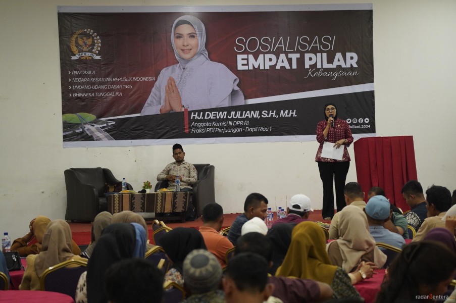 Hj Dewi Juliani Ajak Masyarakat Kumain Jaga Persatuan dalam Sosialisasi Empat Pilar Kebangsaan