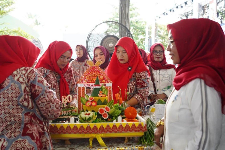 Rohil Raih Juara II Lomba Menghias Tumpeng Tingkat Provinsi Riau
