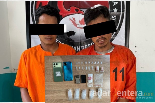Dua Terduga Pengedar Narkotika Diciduk di Bathin Solapan, Satresnarkoba Polres Bengkalis Sita 15 Paket Diduga Sabu