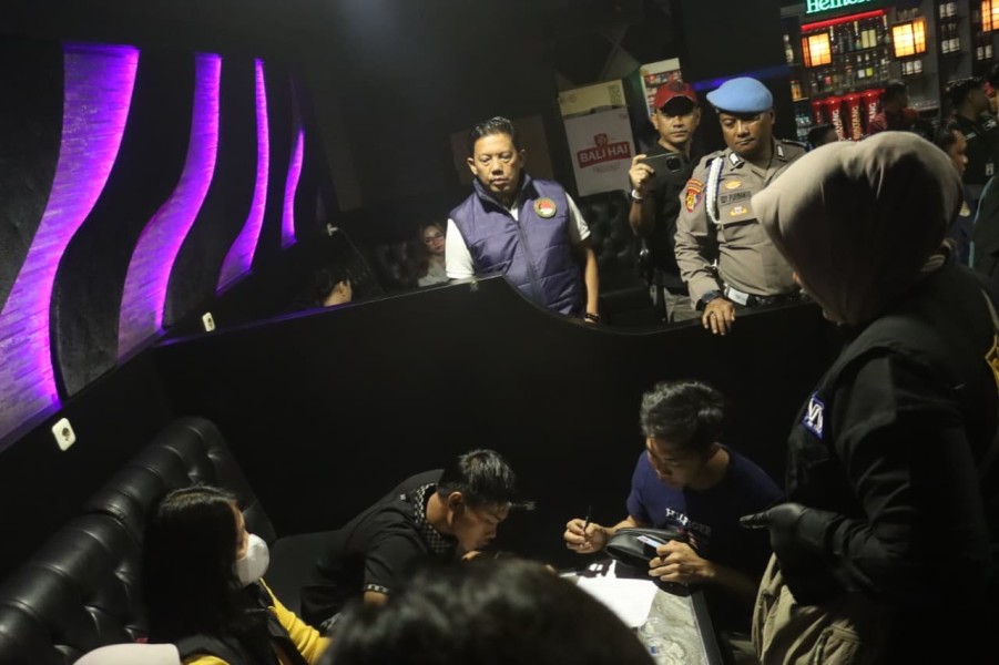 Razia Sarang Narkoba di Dumai, 19 Orang Jalani Tes Urine dan Seluruhnya Negatif