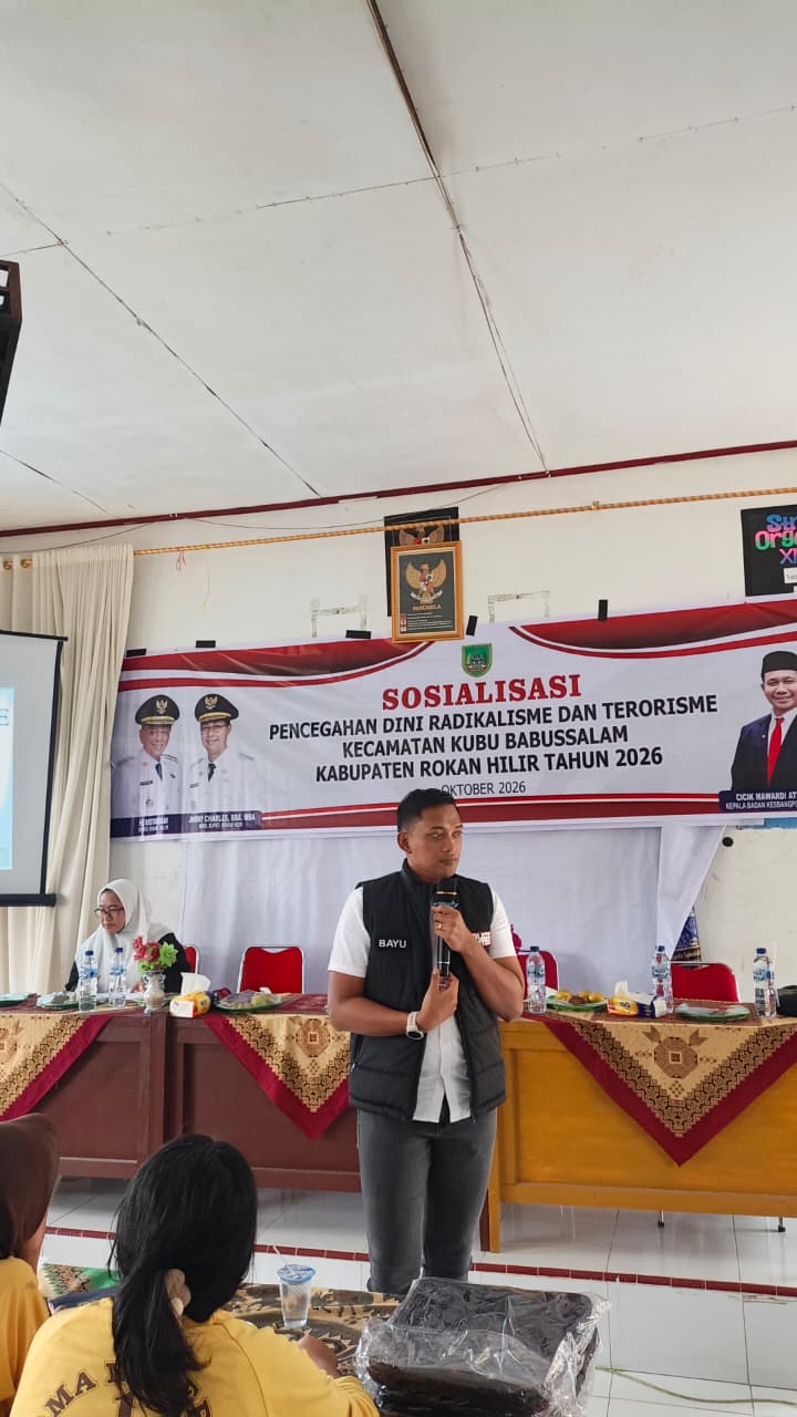 Bentengi Generasi Muda, Polsek Kubu Sosialisasi Anti-Radikalisme di SMA N 1 Jojol