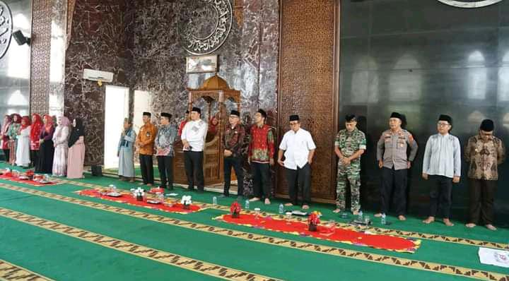 Peringati Maulid Nabi Muhammad SAW 1445 H, Pemkab Lamsel Gelar Pengajian