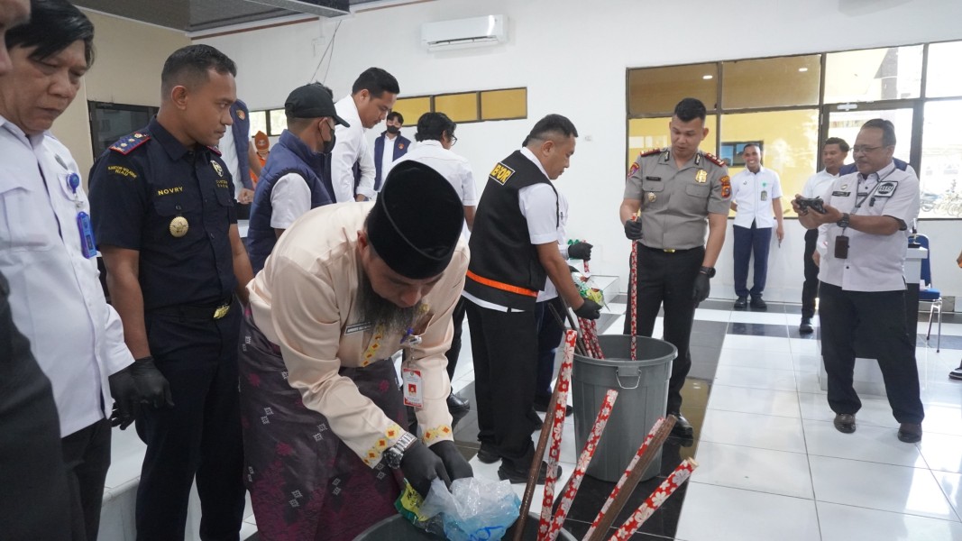 Polres Bengkalis Musnahkan Barang Bukti Narkotika 8,2 Kilogram dan 5.005 Butir Ekstasi, Tegaskan Komitmen Berantas Peredaran Gelap