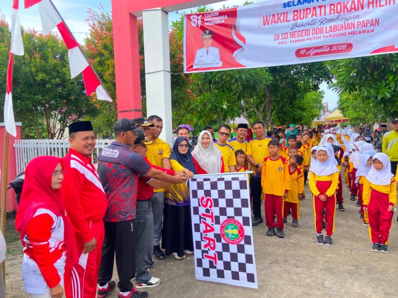 Kapolsek TPTM Hadiri Jalan Sehat HUT RI di Labuhan Papan, Semangat Kemerdekaan Berpadu dengan Kepedulian Sosial