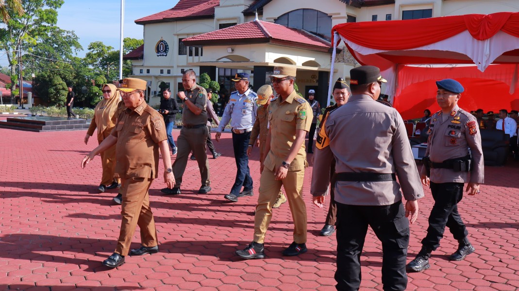 Bupati dan Wabup Rohil Hadiri Apel Gelar Pasukan Operasi Patuh Lancang Kuning 2025, Imbau Warga Tidak Langgar Aturan Lalulintas