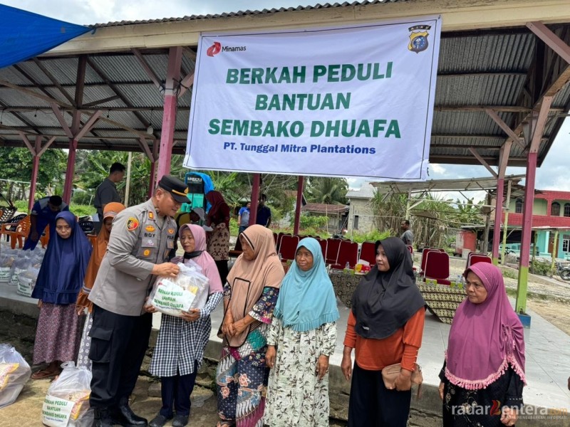 PT Tunggal Mitra Plantation dan Polsek Pujud Gelar Baksos “Berkah Peduli Bantuan Sembako Dhuafa”