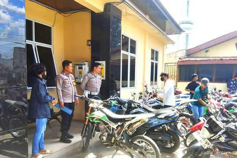 Polsek Bagan Sinembah Amankan 33 Motor Saat Razia Balap Liar di Jalan Jenderal Sudirman