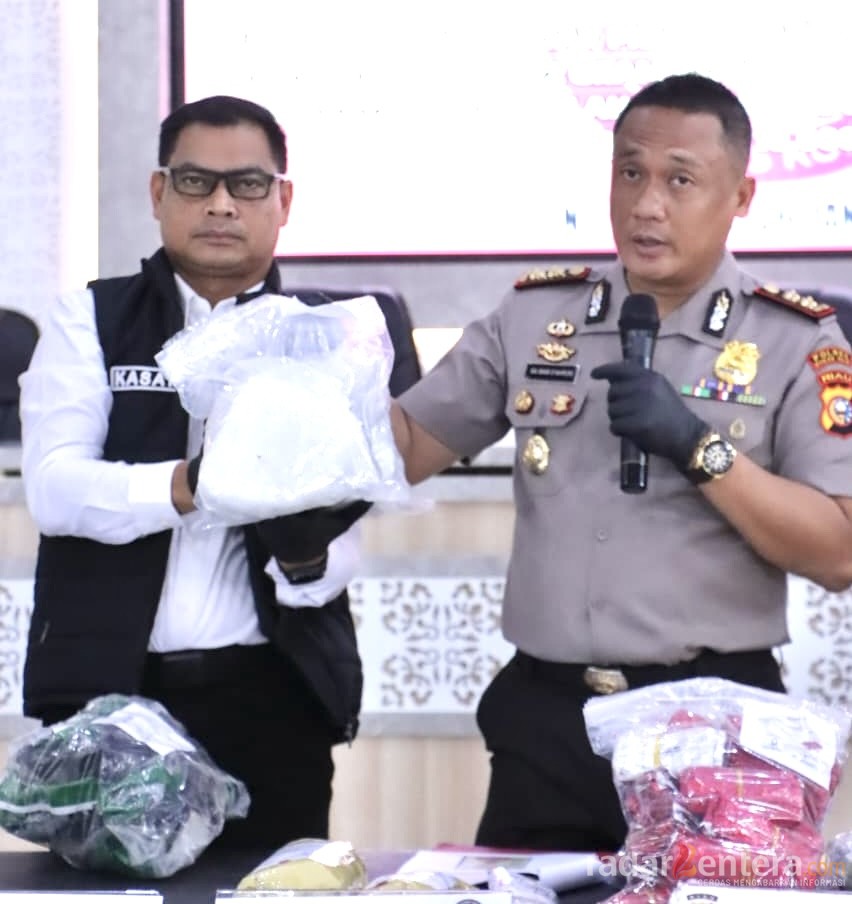 Polres Rokan Hilir Gagalkan Penyelundupan Narkoba Lintas Negara, Sita Hampir 4 Kg Sabu dan Ribuan Pil Ekstasi