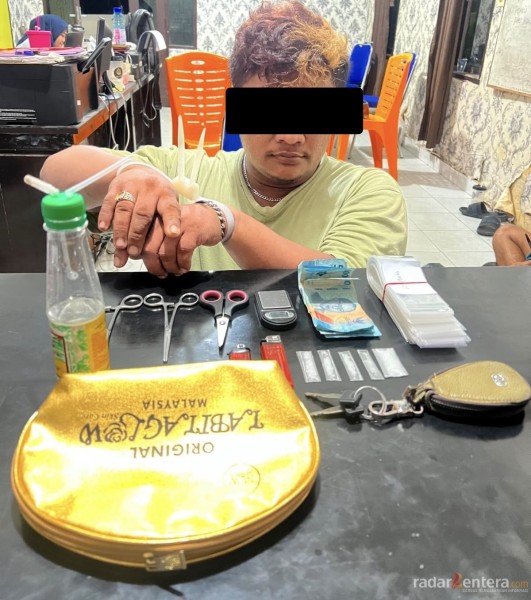 Penggerebekan di Rupat! Polisi Sita 5 Paket Diduga Sabu, Terduga Pelaku Positif Metamfetamin