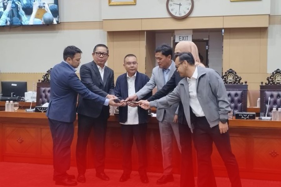 Rusdi Masse Resmi Dilantik sebagai Wakil Ketua Komisi III DPR Gantikan Ahmad Sahroni