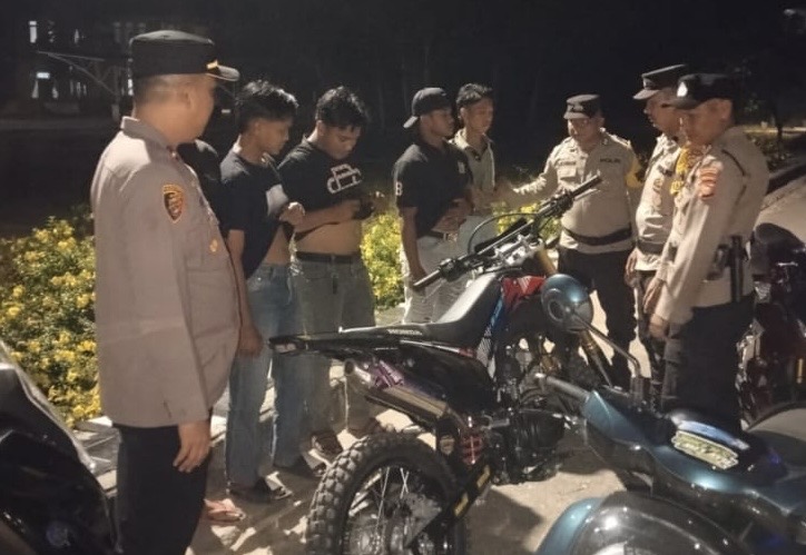 Polres Rohil Kerahkan 13 Polsek Gelar Patroli Serentak, Antisipasi Premanisme dan Balap Liar
