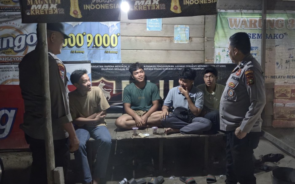 Cegah Gangguan Kamtibmas, Polsek Tanah Putih Tanjung Melawan Intensifkan Patroli Malam