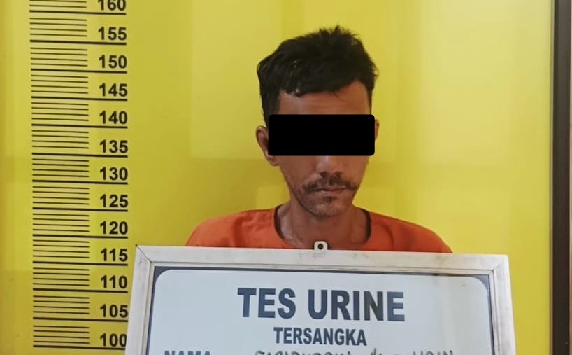Satresnarkoba Polres Rohil Tangkap Pengedar Sabu, Amankan 34 Paket dengan Total Berat 12,18 Gram