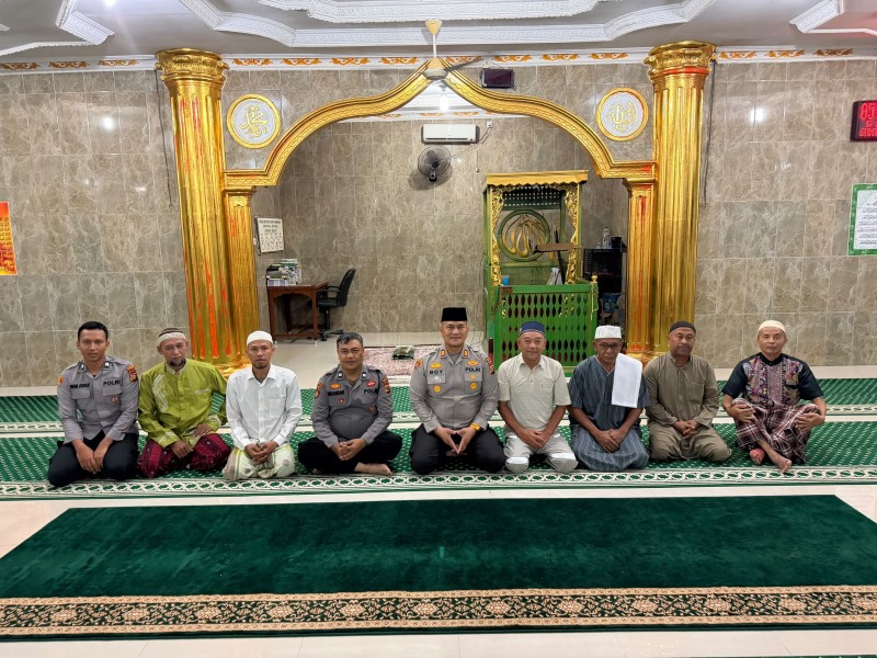 Subuh Keliling Polsek Bukit Kapur Pererat Kedekatan Polisi dan Masyarakat, Jamaah Masjid Baitur Rahman Sambut Positif
