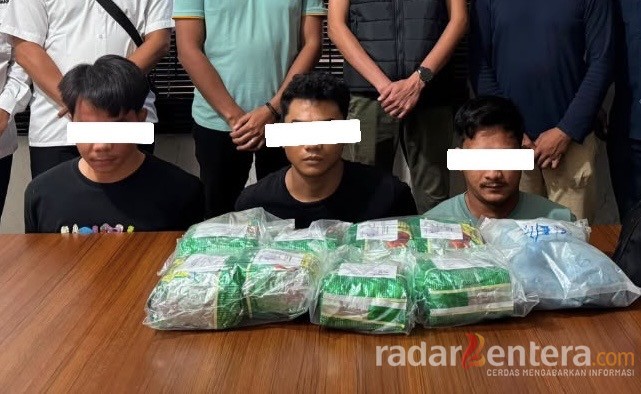 Satresnarkoba Polres Bengkalis Bersama Polsek Bantan Amankan Tiga Tersangka Bersama 8 Bungkus Besar Diduga Sabu dan Ekstasi